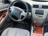 Used 2011 Toyota Camry XLE image 6