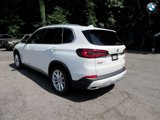 Used 2022 BMW X5 sDrive40i w/ Parking Assistance Package image 3