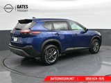 Used 2023 Nissan Rogue S image 2