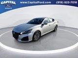 Used 2023 Nissan Altima 2.5 SV image 4