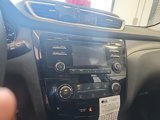 Used 2015 Nissan Rogue S image 4