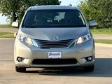 Used 2017 Toyota Sienna XLE image 2