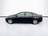Used 2014 Ford Fusion SE image 4