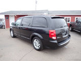 Used 2013 Dodge Grand Caravan SXT w/ Rear Park Assist Pkg image 4