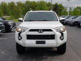 Used 2017 Toyota 4Runner 4WD image 2