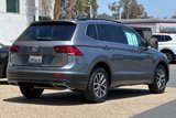 Used 2019 Volkswagen Tiguan SE w/ Panoramic Sunroof Package image 4