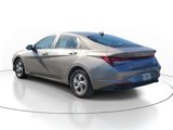 Used 2021 Hyundai Elantra SE image 3
