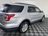 Used 2019 Ford Explorer XLT w/ Equipment Group 202A image 4