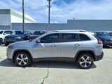 Used 2019 Jeep Cherokee Limited image 4