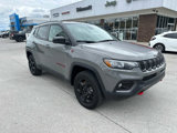 Used 2023 Jeep Compass Trailhawk image 3