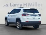 New 2025 Jeep Compass Latitude image 3