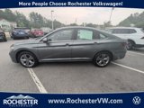 Used 2023 Volkswagen Jetta SE image 3