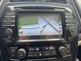 Used 2017 Nissan Maxima Platinum image 3