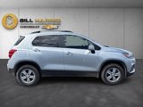 Used 2022 Chevrolet Trax LT w/ LT Convenience Package image 4