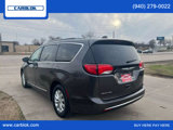 Used 2020 Chrysler Pacifica Touring-L image 6
