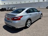 Used 2016 Nissan Altima 3.5 SL image 5