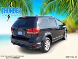 Used 2017 Dodge Journey SXT w/ Comfort/Convenience Group image 3
