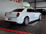 Used 2016 Chrysler 300 Limited image 6