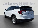 Used 2022 GMC Terrain SLE image 3
