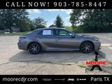 Used 2023 Toyota Camry SE image 2