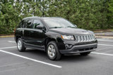 Used 2017 Jeep Compass Latitude image 3