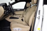 Certified 2025 Porsche Macan image 5