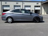 Used 2016 Hyundai Accent SE image 2