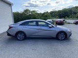Used 2024 Hyundai Elantra SEL image 6