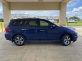 Used 2017 Nissan Pathfinder SL w/ SL Premium Package image 2