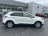 Used 2022 Ford Edge SEL w/ Convenience Package image 2