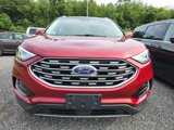 Used 2019 Ford Edge Titanium image 2