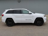 Used 2021 Jeep Grand Cherokee Laredo X image 2