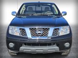 Used 2018 Nissan Frontier SV image 2