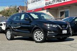Used 2021 Nissan Rogue Sport SV image 2