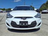 Used 2015 Hyundai Veloster image 2