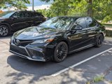 Used 2022 Toyota Camry XSE image 3