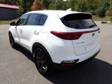 Used 2022 Kia Sportage LX w/ LX AWD Value Edition Package image 3