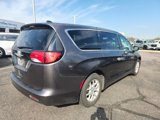 Used 2023 Chrysler Voyager LX image 5
