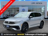 Certified 2024 Volkswagen Tiguan SE R-Line image 3
