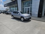 Used 2016 Jeep Compass Latitude image 2