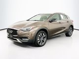 Used 2018 INFINITI QX30 Premium image 3