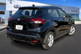 Used 2025 Nissan Kicks Play S image 2