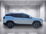 Used 2022 GMC Terrain SLT image 2