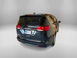 Used 2022 Chrysler Voyager LX image 5