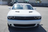 Used 2022 Dodge Challenger SXT image 2