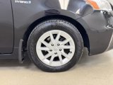 Used 2014 Toyota Prius V Two image 4