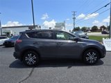 Used 2016 Toyota RAV4 LE image 2