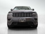 Used 2018 Jeep Grand Cherokee Altitude image 2