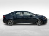 Used 2021 Toyota Corolla SE image 3