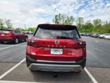 Used 2021 Nissan Rogue SV image 4